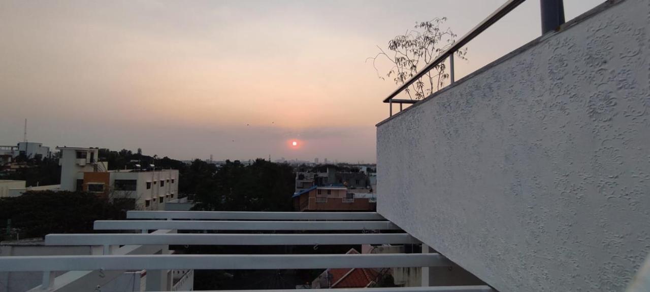 Rvr Abode -Private Rooms Bangalore Exterior photo