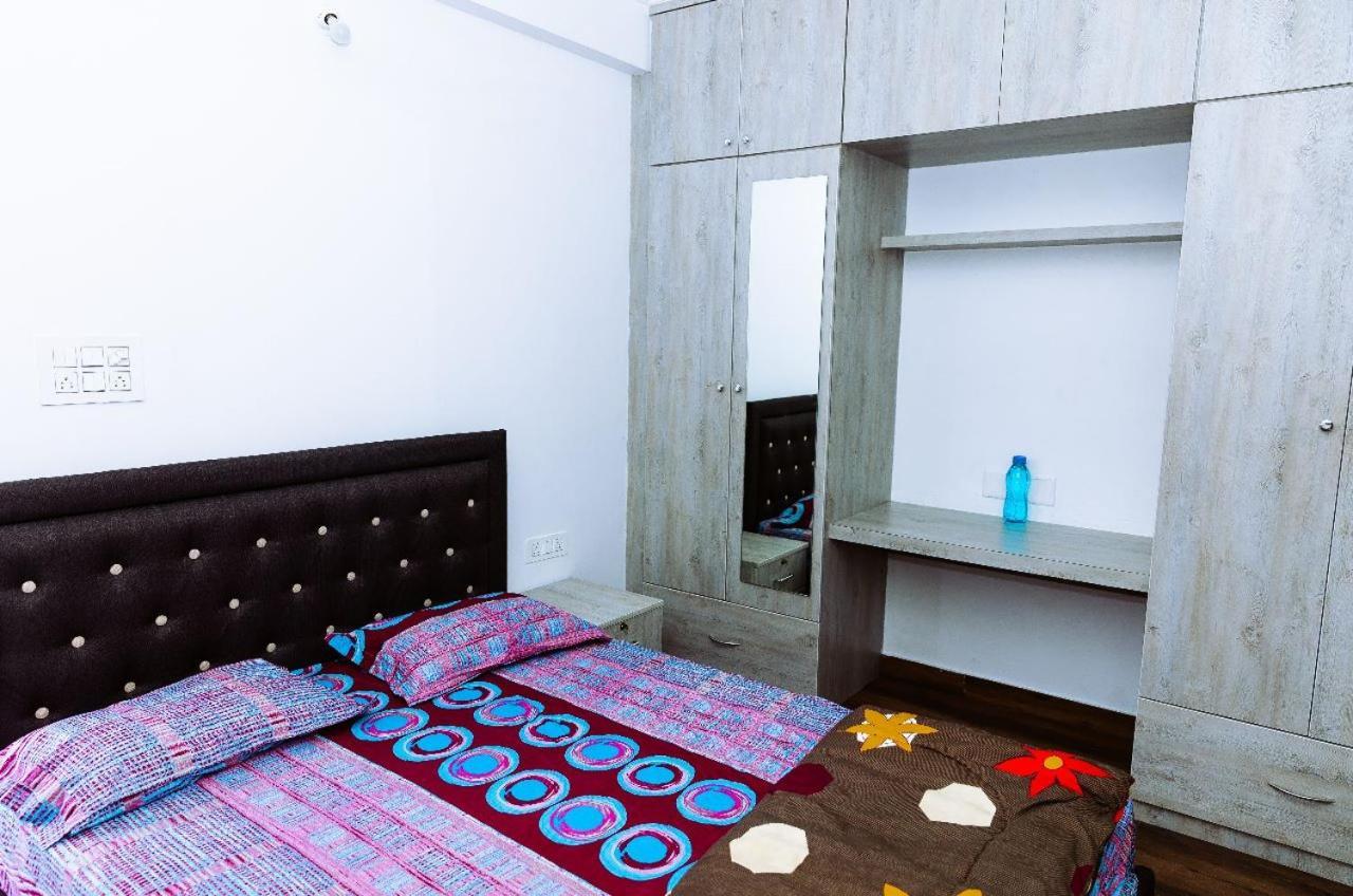 Rvr Abode -Private Rooms Bangalore Exterior photo