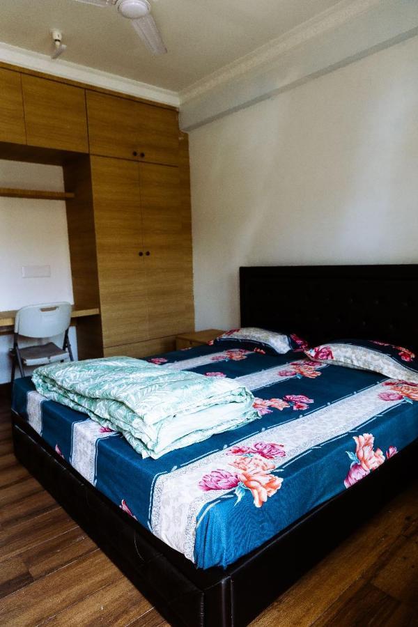 Rvr Abode -Private Rooms Bangalore Exterior photo